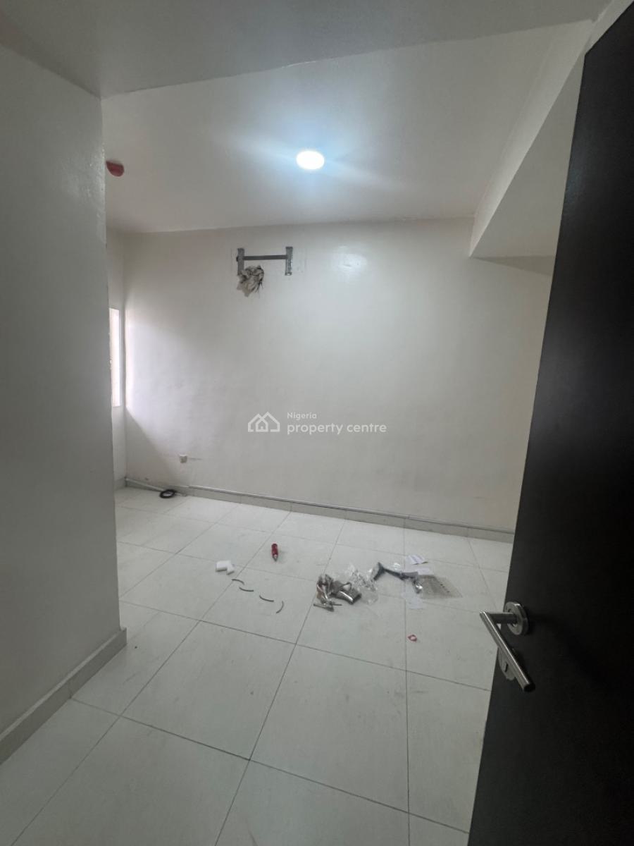 One Bedroom Mini Flat in a Gated Estate, Ologolo, Lekki, Lagos, Flat / Apartment for Rent