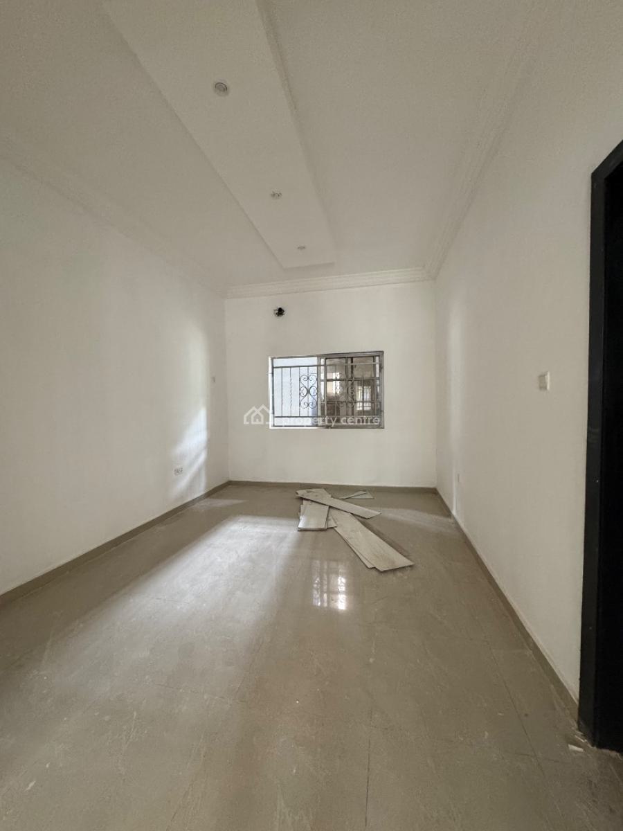 3 Bedrooms Apartment with a Fitted Self Contain Bq and Gen., Gude, Apo, Abuja, Flat / Apartment for Rent
