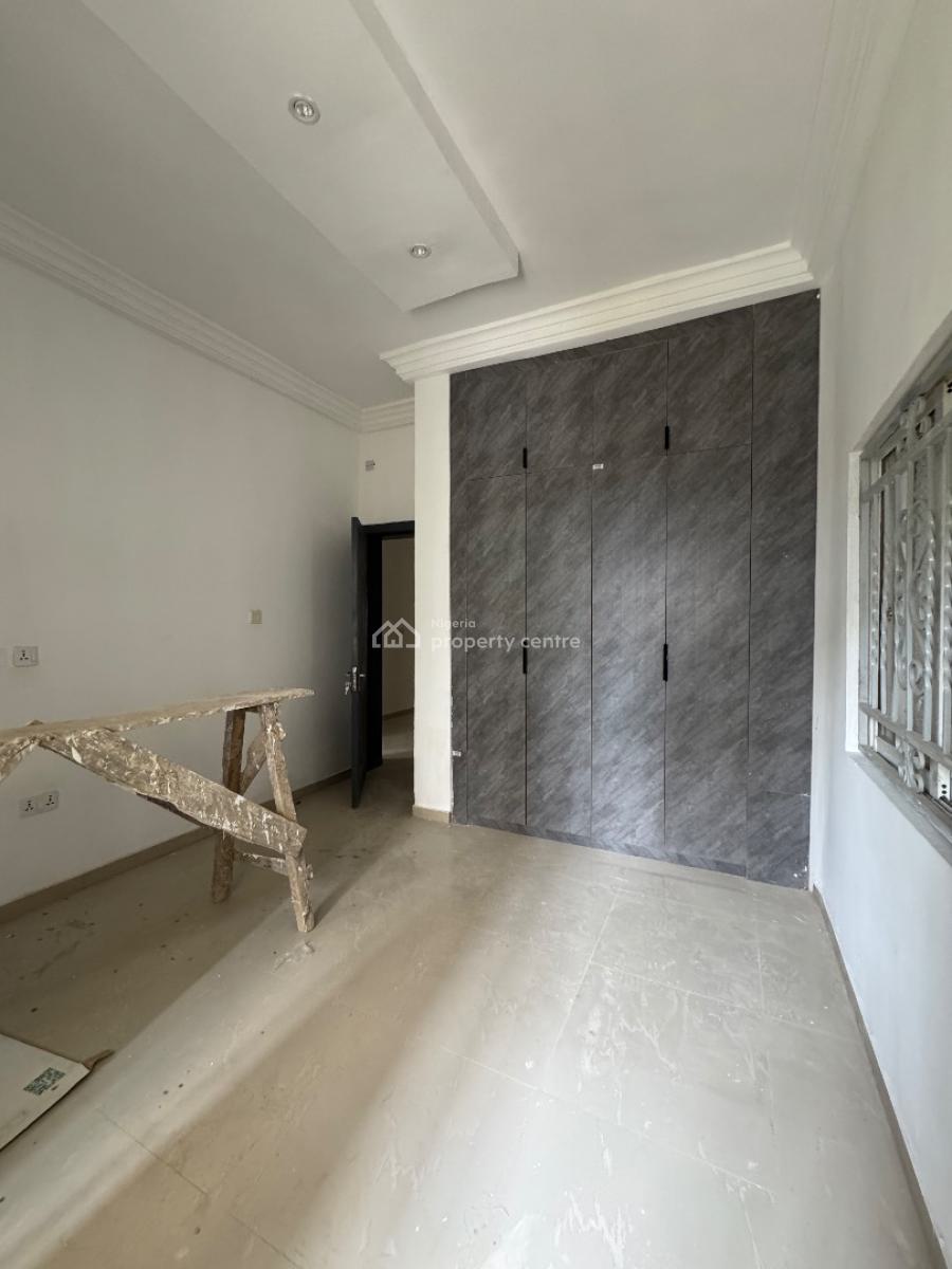 3 Bedrooms Apartment with a Fitted Self Contain Bq and Gen., Gude, Apo, Abuja, Flat / Apartment for Rent