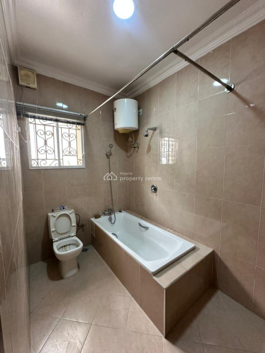 Luxury 3 Bedrooms Apartment in a Secured and Serene Environment., Lekki Phase 1, Lekki, Lagos, Flat / Apartment for Rent