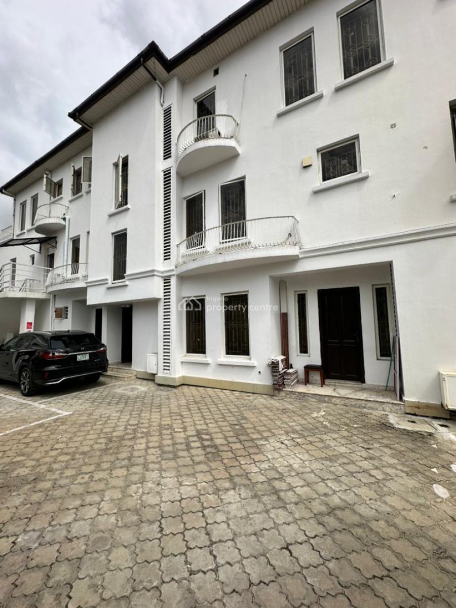 Luxury 3 Bedrooms Apartment in a Secured and Serene Environment., Lekki Phase 1, Lekki, Lagos, Flat / Apartment for Rent
