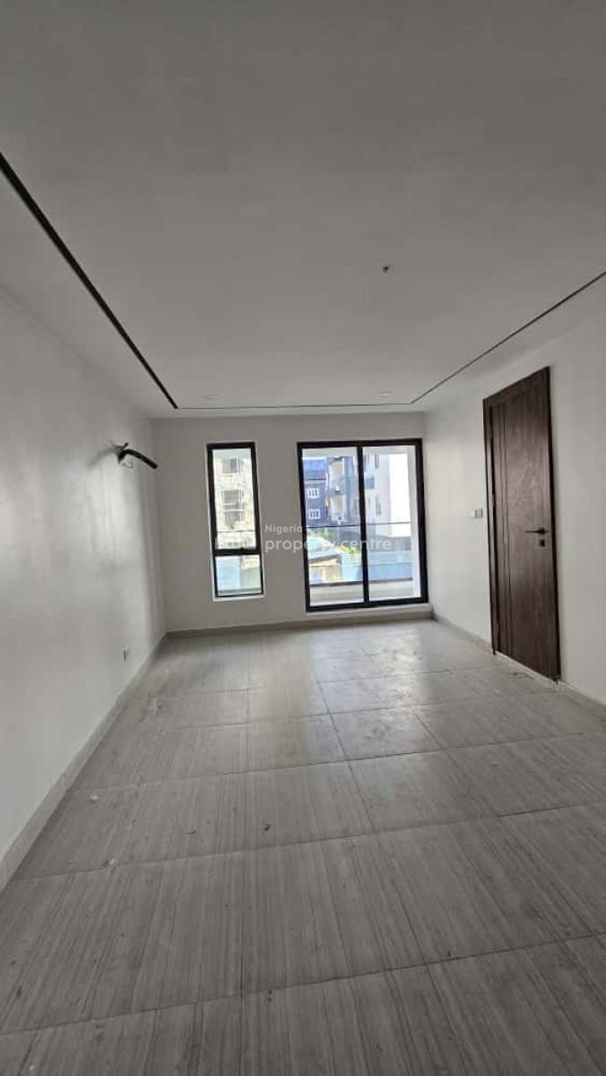 Exquisite 3 Bedrooms Apartment in a Secured and Serene Environment, Ikate, Lekki, Lagos, Flat / Apartment for Rent