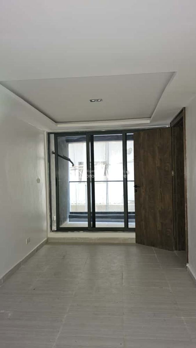 Exquisite 3 Bedrooms Apartment in a Secured and Serene Environment, Ikate, Lekki, Lagos, Flat / Apartment for Rent