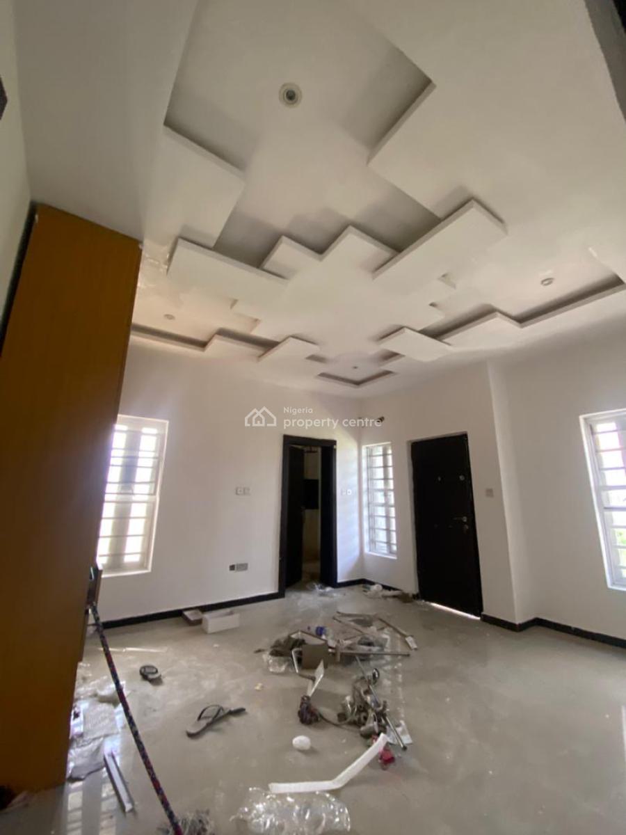 Newly Renovated Spacious 3 Bedroom Apartment, Upstairs, Peninsula Garden Estate, Sangotedo, Ajah, Lagos, Flat / Apartment for Rent