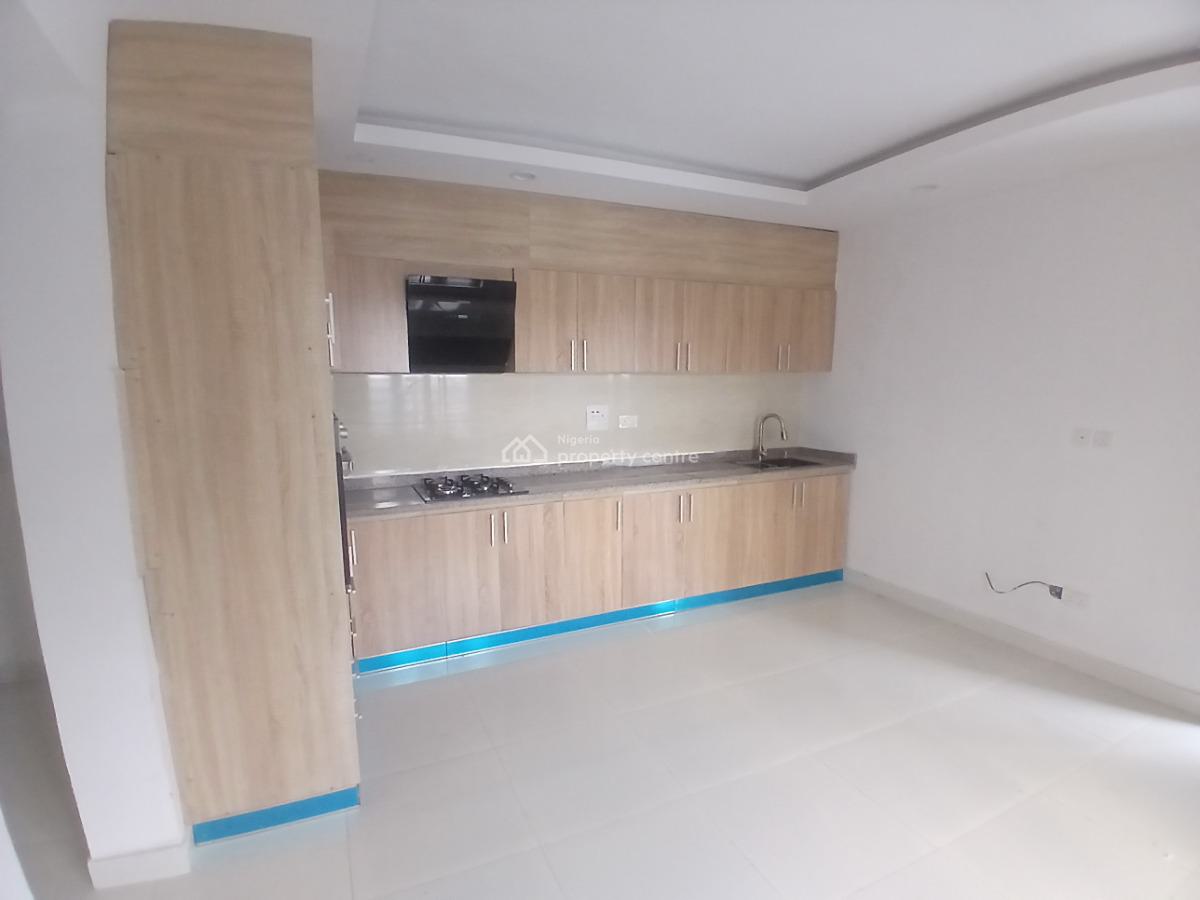 Fully Serviced Mini Flat with an Open Plan Fitted Kitchen, Ologolo, Lekki, Lagos, Mini Flat (room and Parlour) for Rent