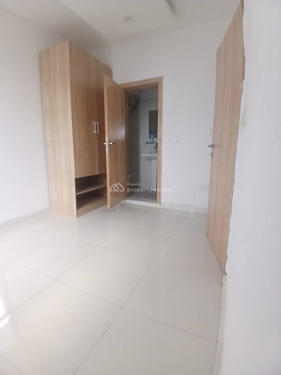 Fully Serviced Mini Flat with an Open Plan Fitted Kitchen, Ologolo, Lekki, Lagos, Mini Flat (room and Parlour) for Rent