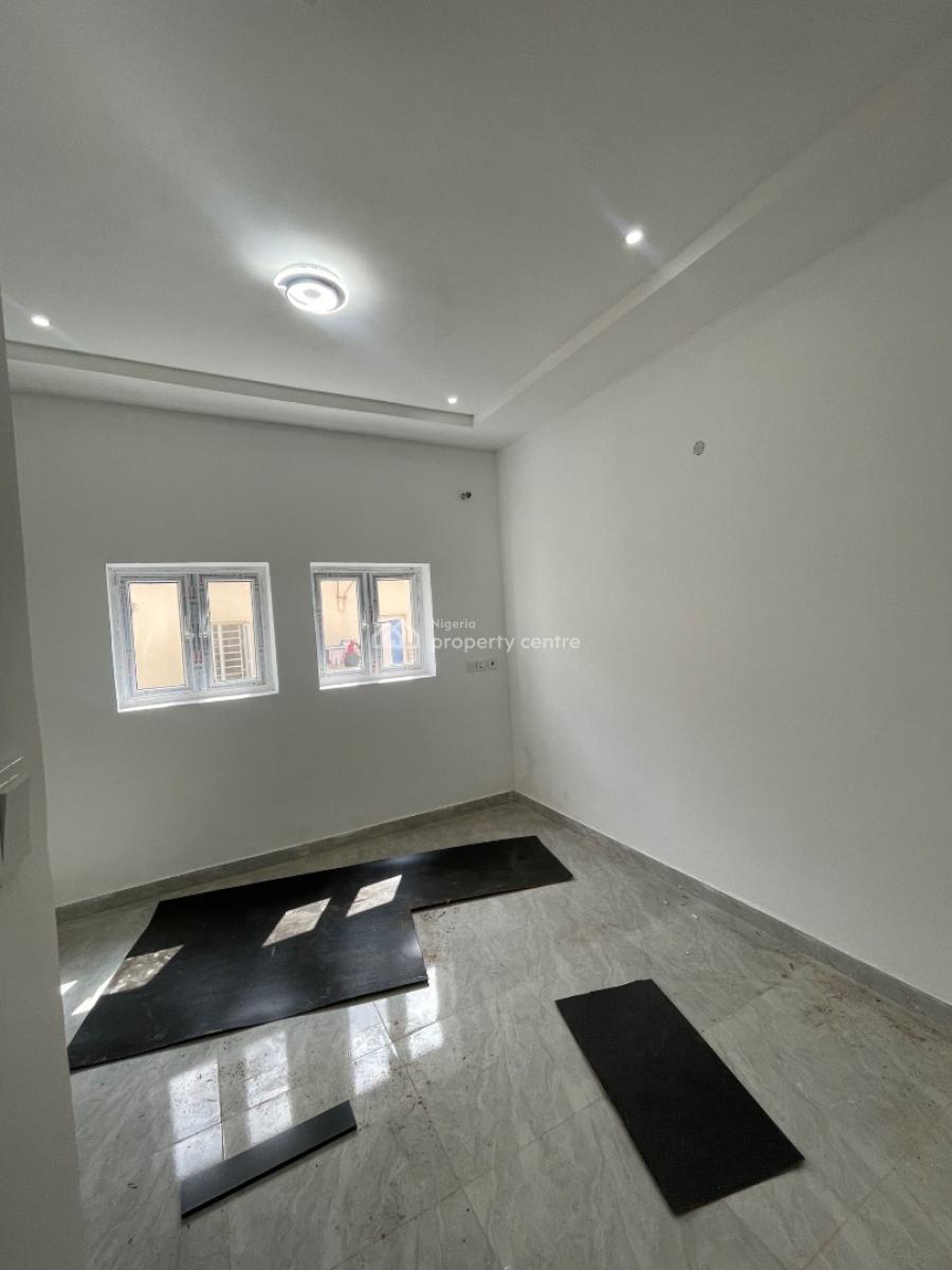 Luxury 3 Bedroom Flat, 3,mikuch Street, Mikuch, Life Camp, Abuja, Flat / Apartment for Sale