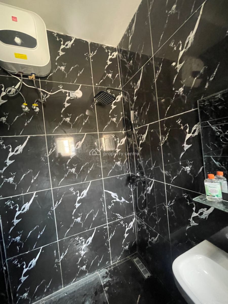 Luxury 3 Bedroom Flat, 3,mikuch Street, Mikuch, Life Camp, Abuja, Flat / Apartment for Sale