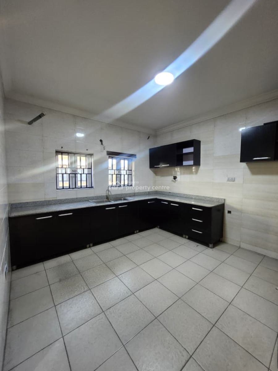 Spacious 4 Bedroom Detached Duplex for Both Commercial and Residential, Lekki Phase 1, Lekki Phase 1, Lekki, Lagos, Detached Duplex for Rent