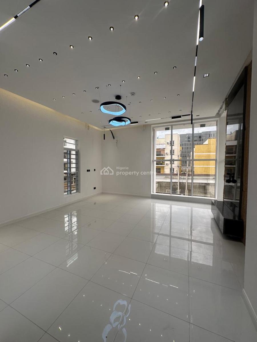 Aesthetically Pleasing 5 Bedroom Fully Detached, with Private Cinema, Lekki Phase 1, Lekki, Lagos, Detached Duplex for Sale