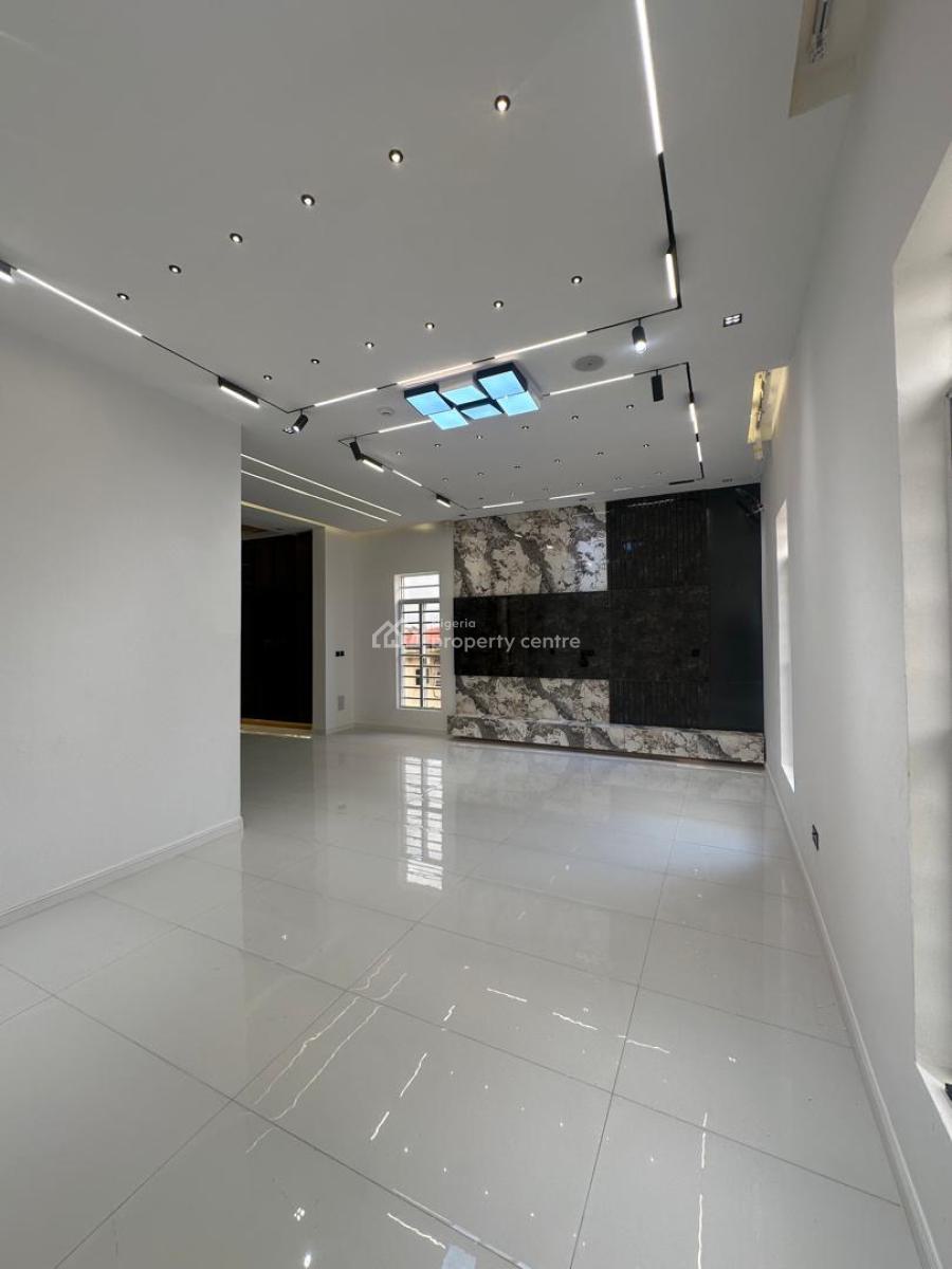 Aesthetically Pleasing 5 Bedroom Fully Detached, with Private Cinema, Lekki Phase 1, Lekki, Lagos, Detached Duplex for Sale