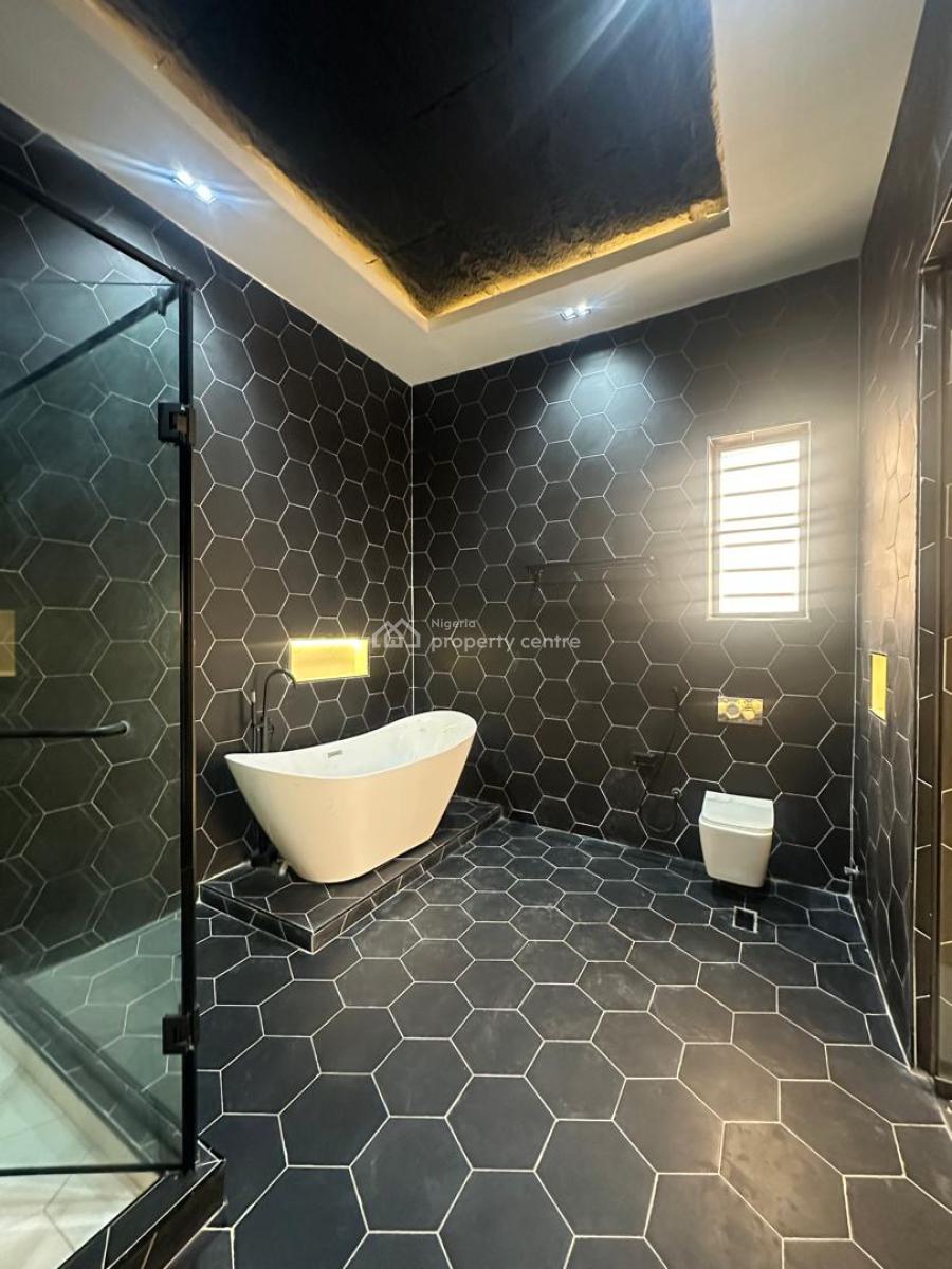 Aesthetically Pleasing 5 Bedroom Fully Detached, with Private Cinema, Lekki Phase 1, Lekki, Lagos, Detached Duplex for Sale