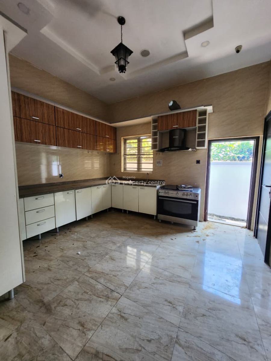 Spacious 4 Bedroom Detached Duplex with Bq, Chevron, Lekki, Lagos, Detached Duplex for Rent