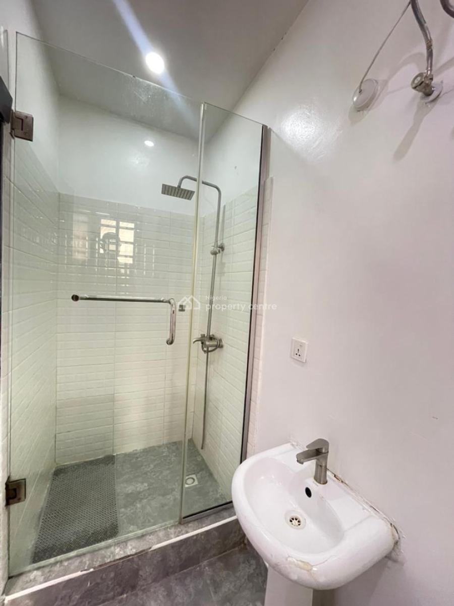 1 Bedroom Apartment, Off Freedom Way, Lekki Phase 1, Lekki, Lagos, Flat / Apartment for Sale