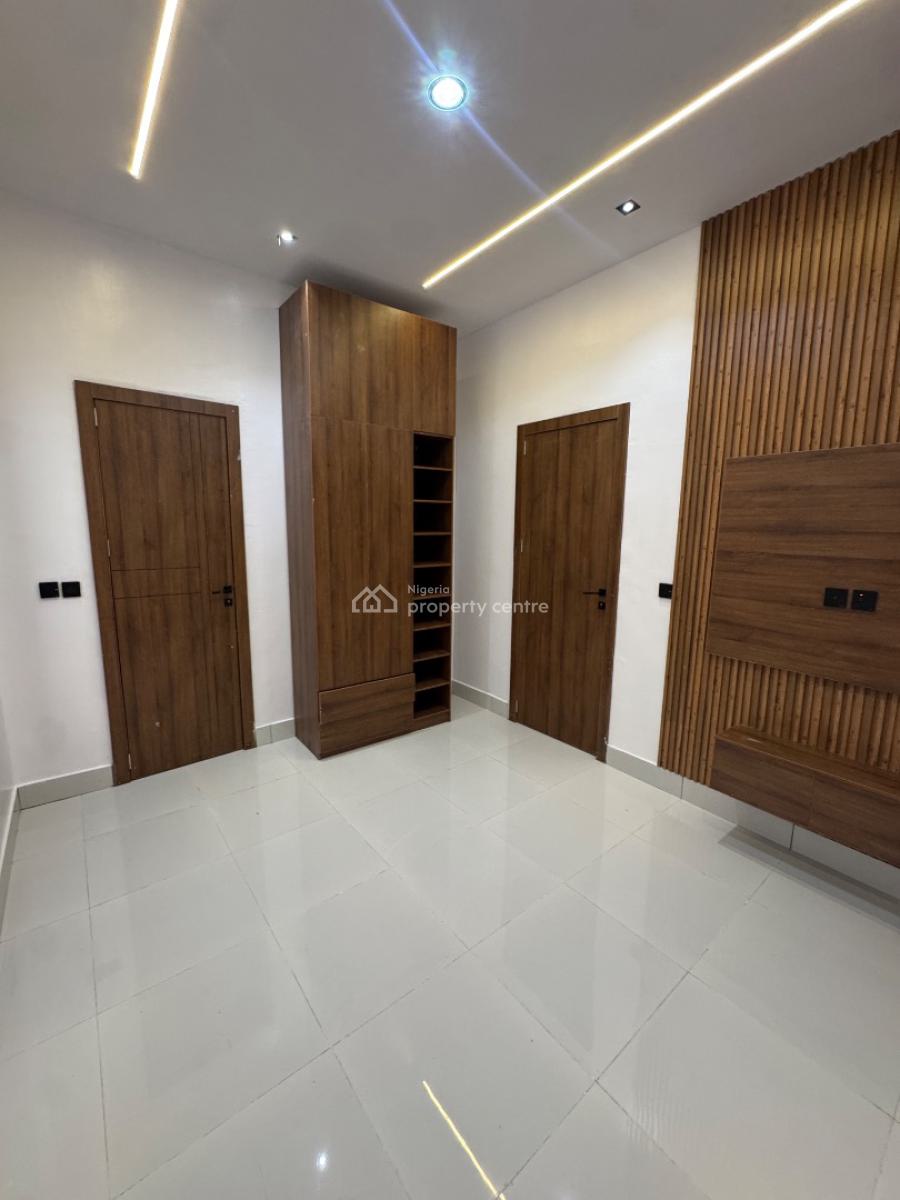 Exquisitely Detailed 4 Bedrooms Detached Home, Ajah, Lagos, Detached Duplex for Sale