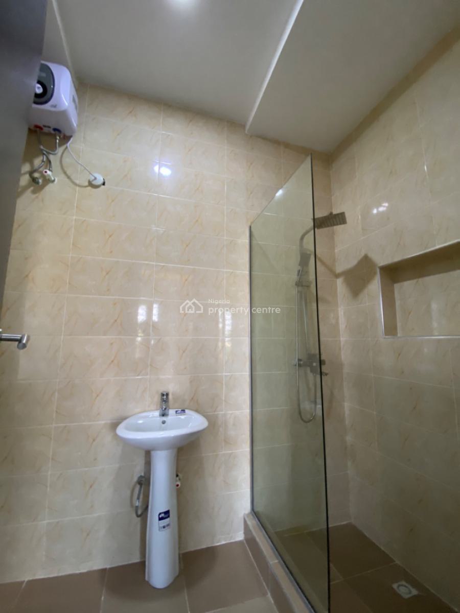 an Executive Two Bedroom Flat, Value Gate Estate, Around Blenco Mall, Ajah, Lagos, Flat / Apartment for Rent
