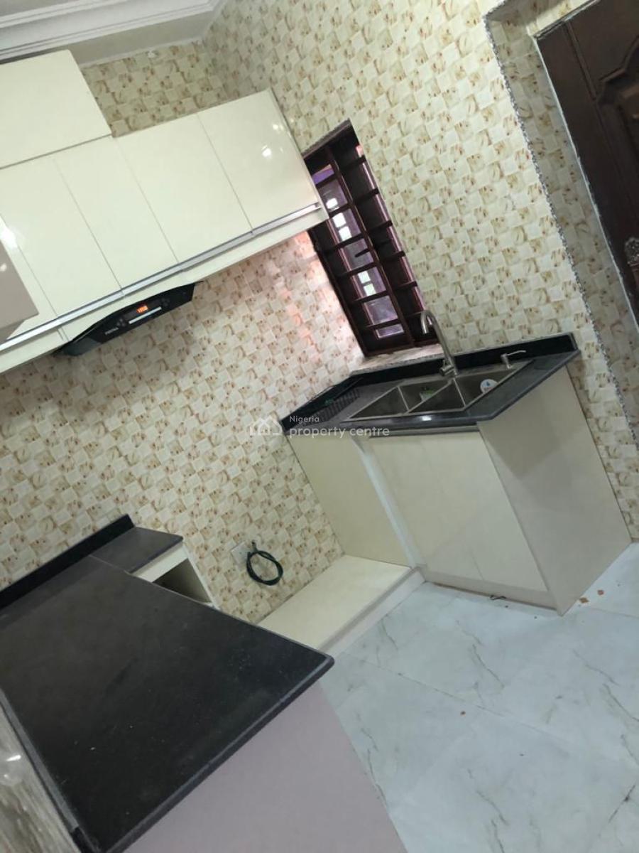 Sharp 2 Bedrooms Apartment, Thera Peace Zone, Sangotedo, Ajah, Lagos, Flat / Apartment for Rent