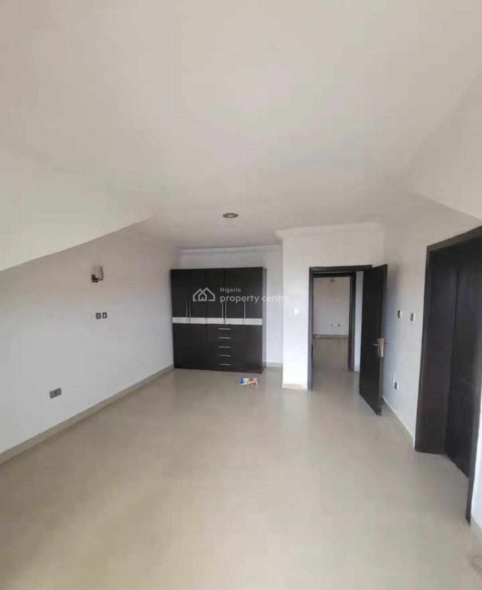 4, Lekki Phase 1, Lekki, Lagos, Terraced Duplex for Rent