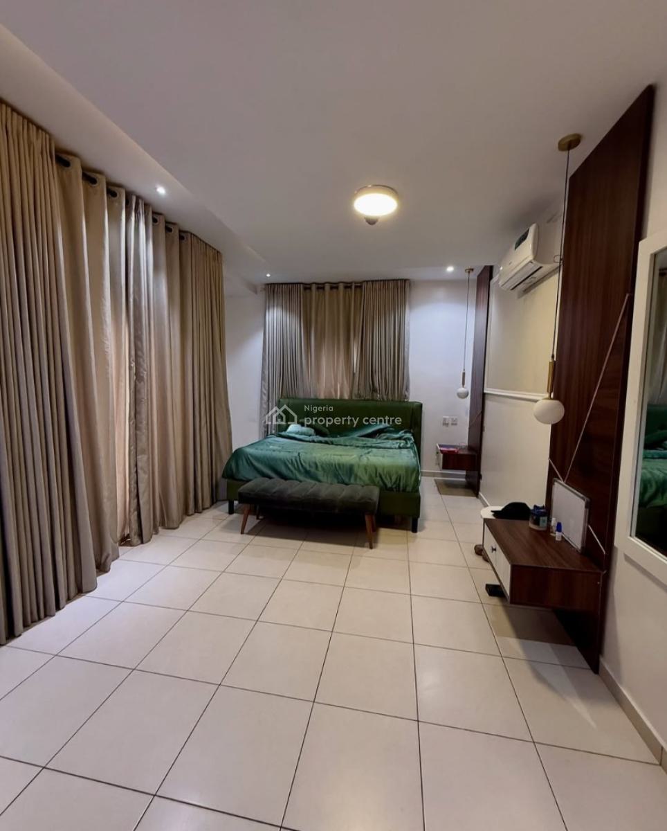 Unfurnished and Serviced with 24/7 Power Supply 2 Bedroom En-suite Fla, Ikate Elegushi, Lekki, Lagos, Flat / Apartment for Rent