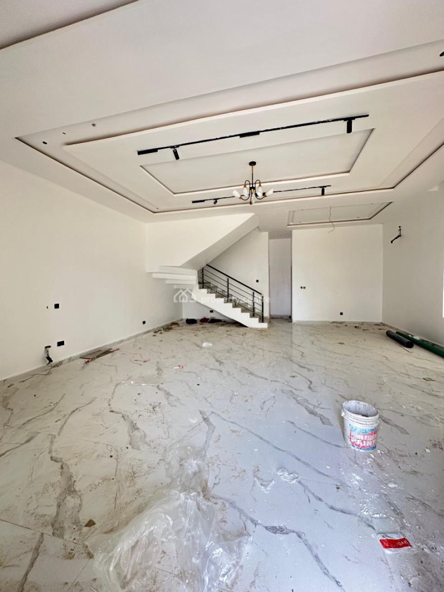 Very Spacious Exquisite Luxury 4 Bedroom Self Compound Semi-detached, Premium, Lavishly Finished Home Within a Prestigious Estate, Vgc, Lekki, Lagos, Semi-detached Duplex for Sale