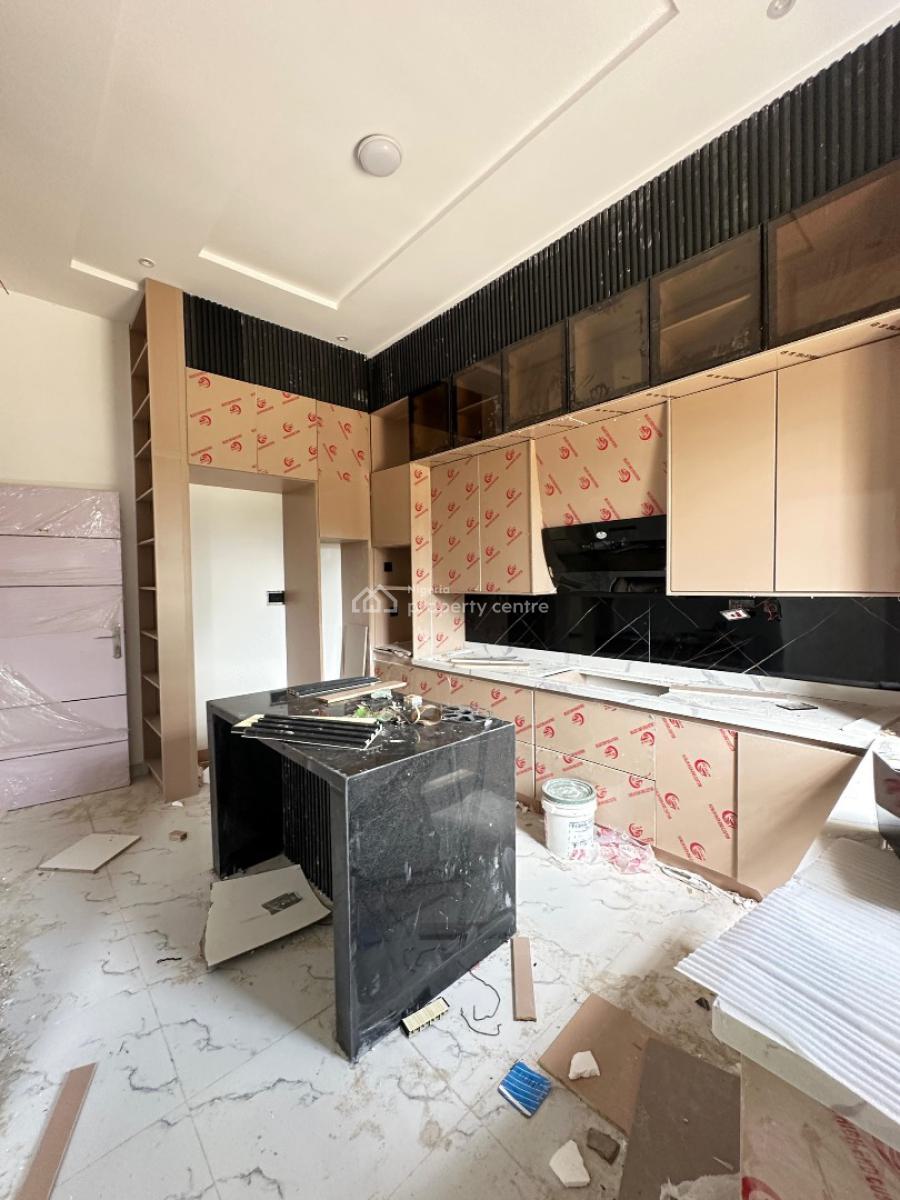 Very Spacious Exquisite Luxury 4 Bedroom Self Compound Semi-detached, Premium, Lavishly Finished Home Within a Prestigious Estate, Vgc, Lekki, Lagos, Semi-detached Duplex for Sale