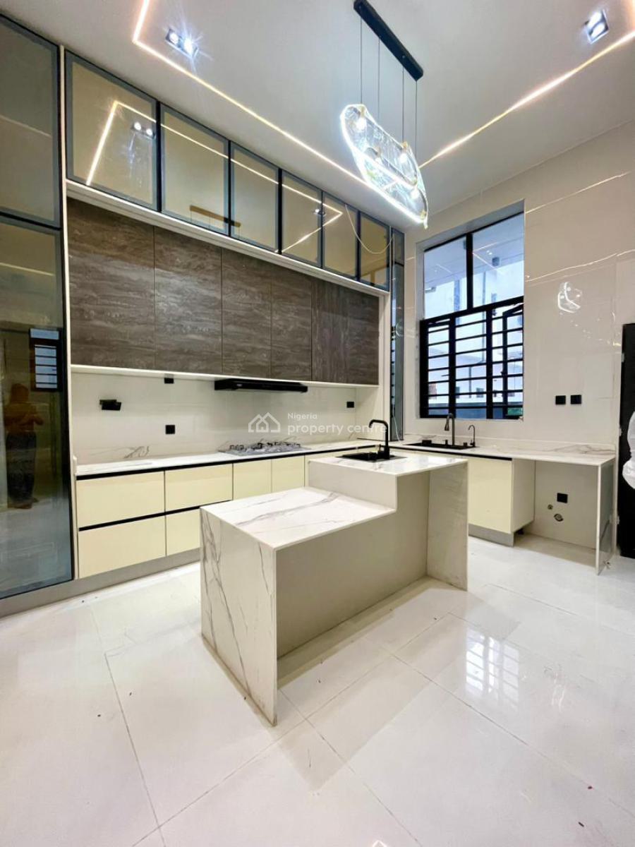 Sophisticated 5 Bedrooms with Swimming Pool and Bq, Chevron, Lekki, Lagos, Detached Duplex for Sale