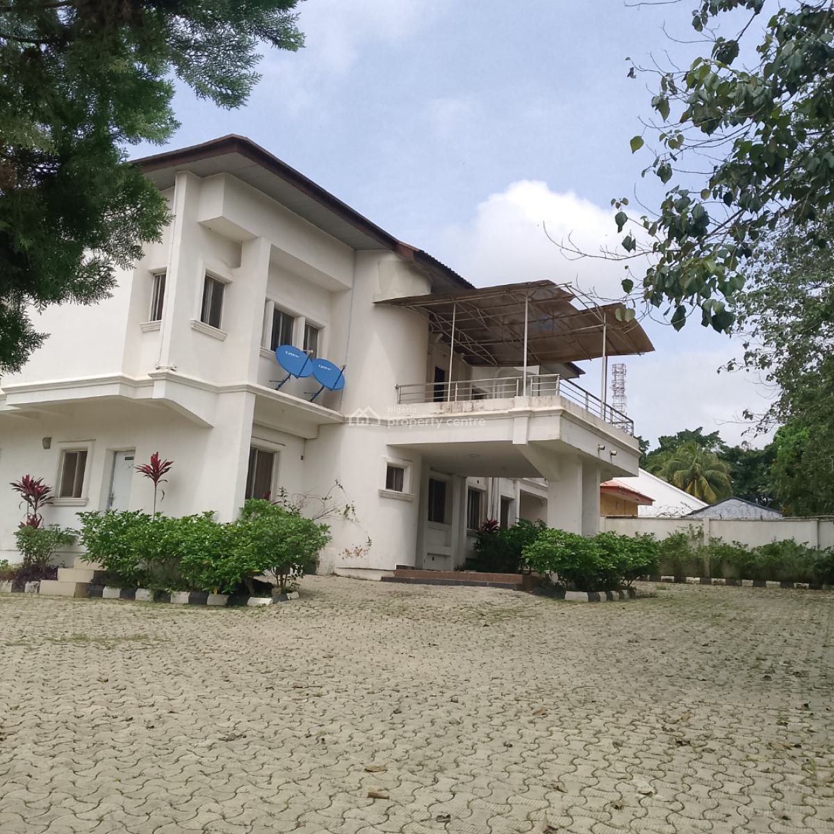 Standard and Luxury 8-bedroom Duplex with Boys Quarter, Aso Drive, Asokoro District, Abuja, Detached Duplex for Rent