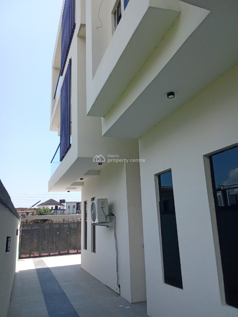 Brand New Luxury 2bedrooms, Back of Blenco, Sangotedo, Ajah, Lagos, House for Rent