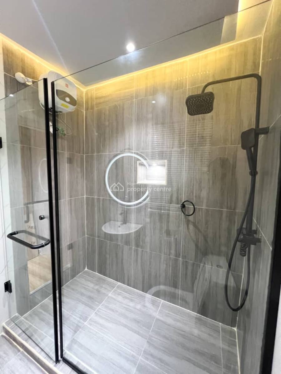 Luxury 1 Bedroom in Magodo, Magodo, Lagos, Mini Flat (room and Parlour) Short Let