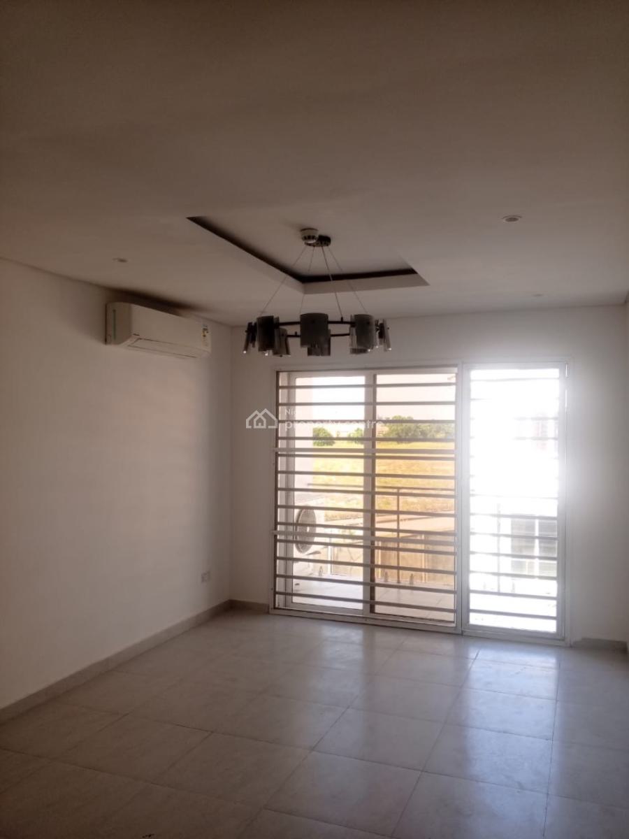5 Bedroom Duplex in a Prestigious Fully Serviced Estate in Chevron, Chevron, Lekki, Lagos, Semi-detached Duplex for Rent