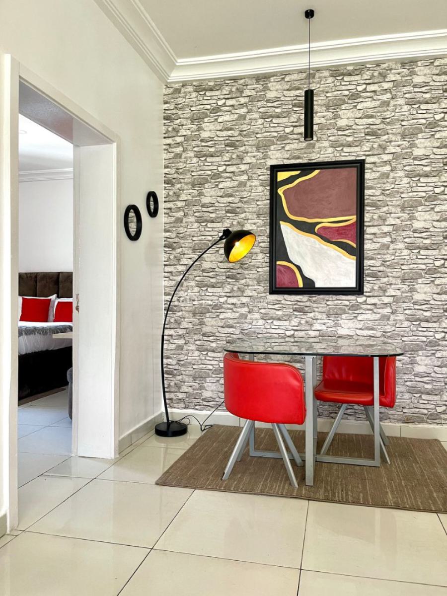 2 Bedroom Apartment, By Ebeano Supermarket, Admiralty Way, Lekki Phase 1, Lekki, Lagos, Flat / Apartment Short Let
