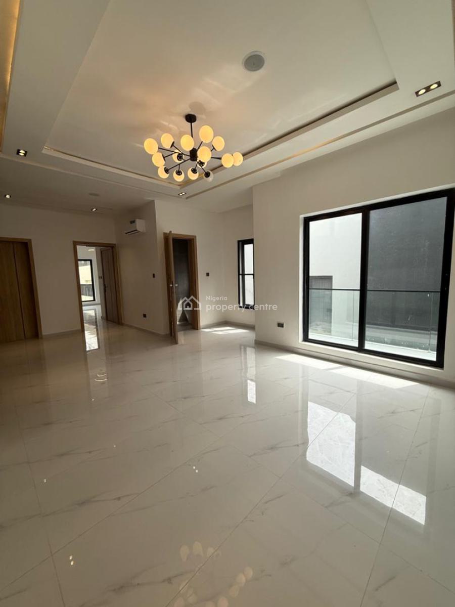 Lovely Finished 2 Bedroom Apartment, Ikate, Lekki, Lagos, Block of Flats for Sale