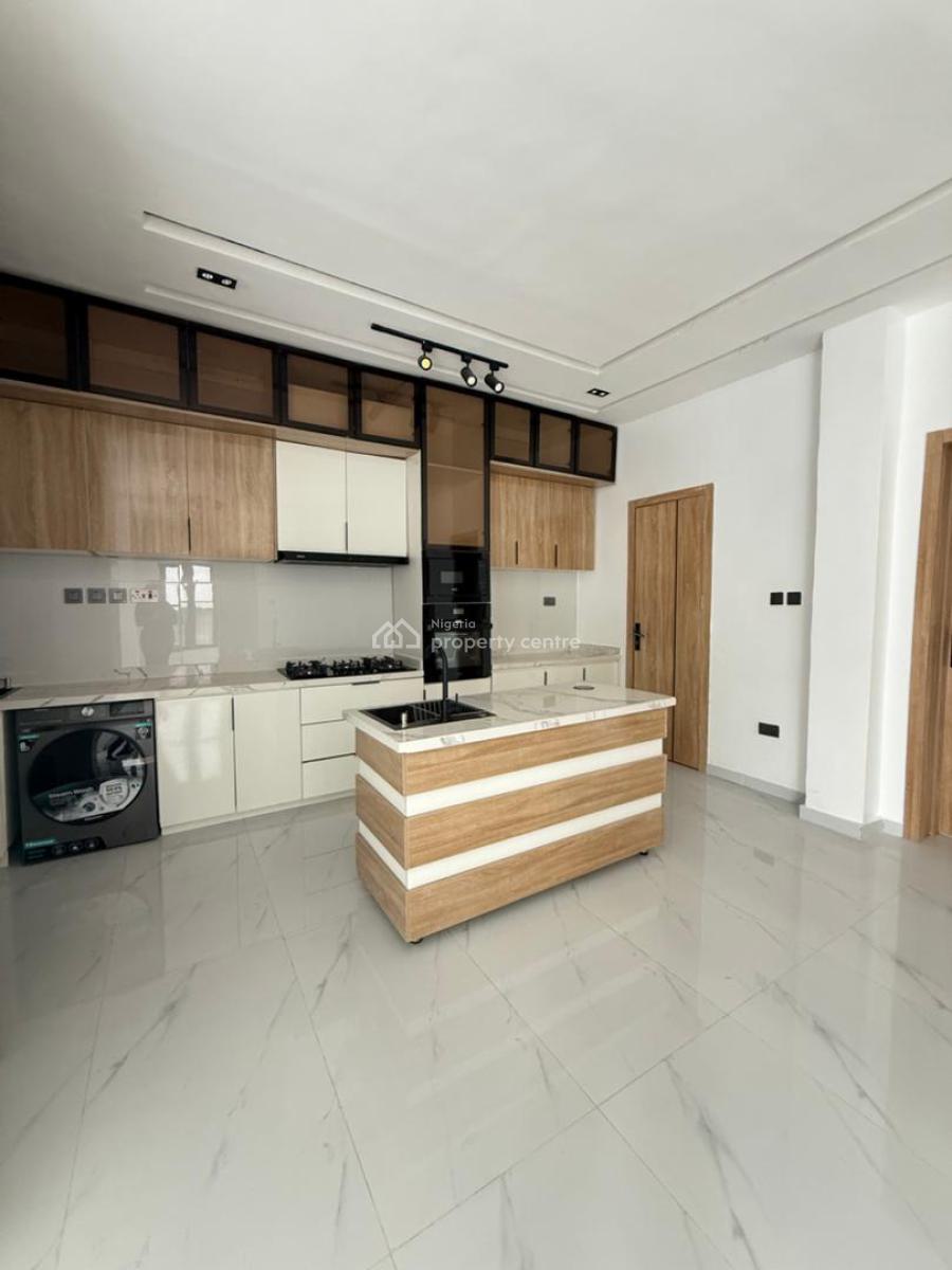 Lovely Finished 2 Bedroom Apartment, Ikate, Lekki, Lagos, Block of Flats for Sale