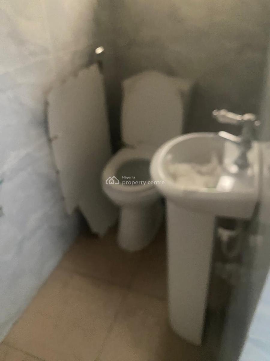 Lovely 2 Bedroom Flat Apartment, Omole Phase 2 Extension, Omole Phase 2, Ikeja, Lagos, Flat / Apartment for Rent