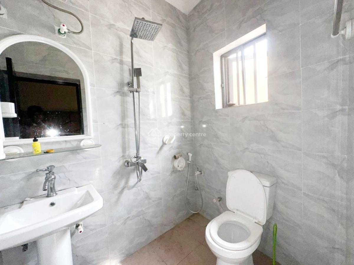 Luxury 2 Bedroom Flat, Extension, Omole Phase 2, Ikeja, Lagos, Flat / Apartment for Rent
