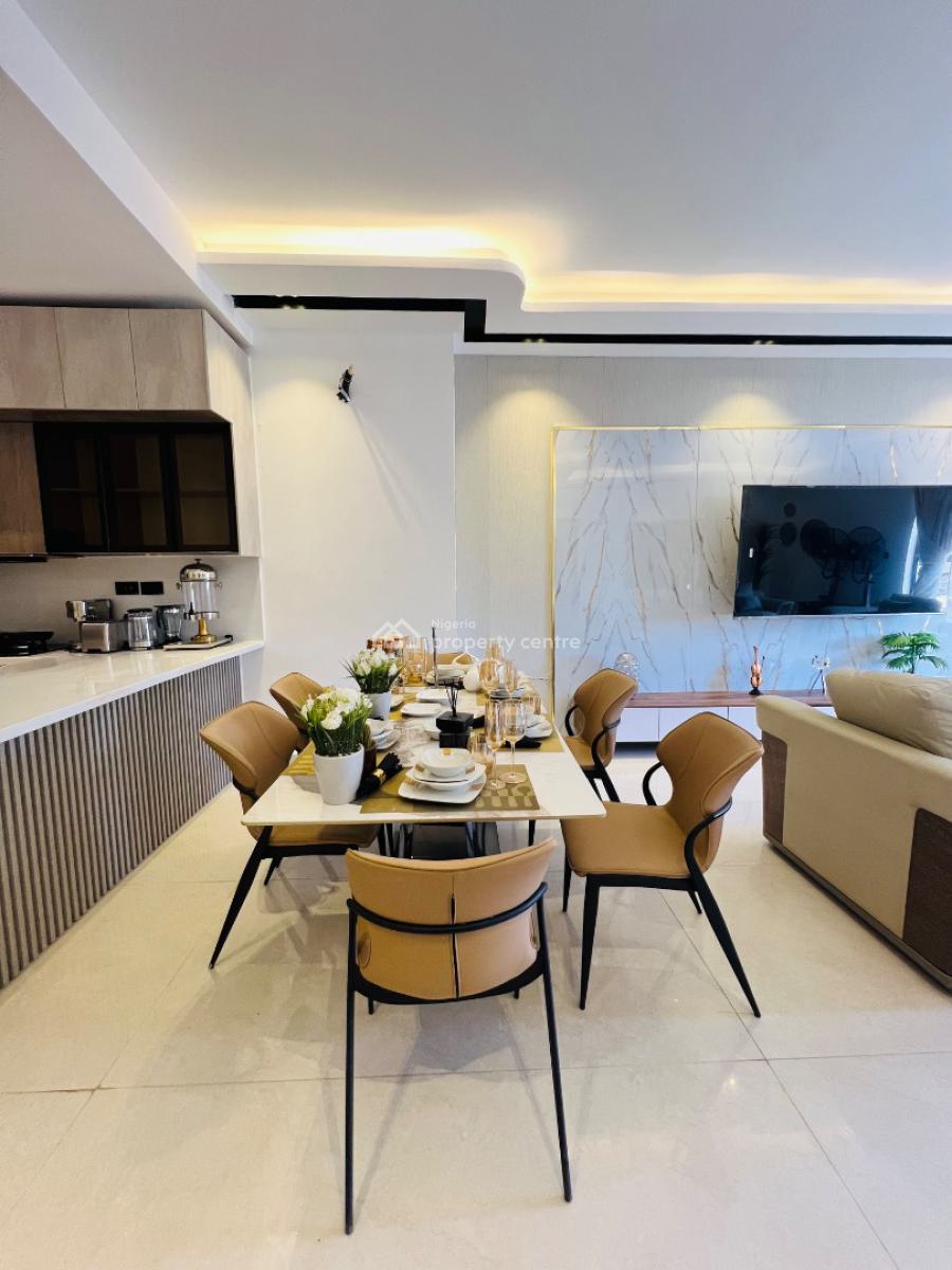 Prime 2-bedroom Apartment -- Great Returns, Prime Location, Lekki Phase 1, Lekki, Lagos, Flat / Apartment for Sale