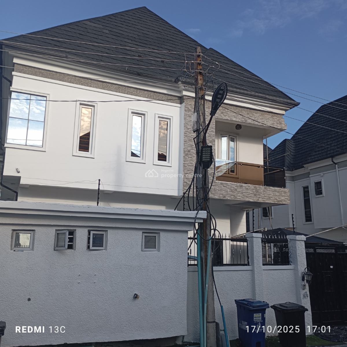 6-bed Spacious Home  (7 a/cs, Full-day Inverter & 7,000l Water Tank), Chevron Drive, Lekki, Lagos, Detached Duplex for Rent