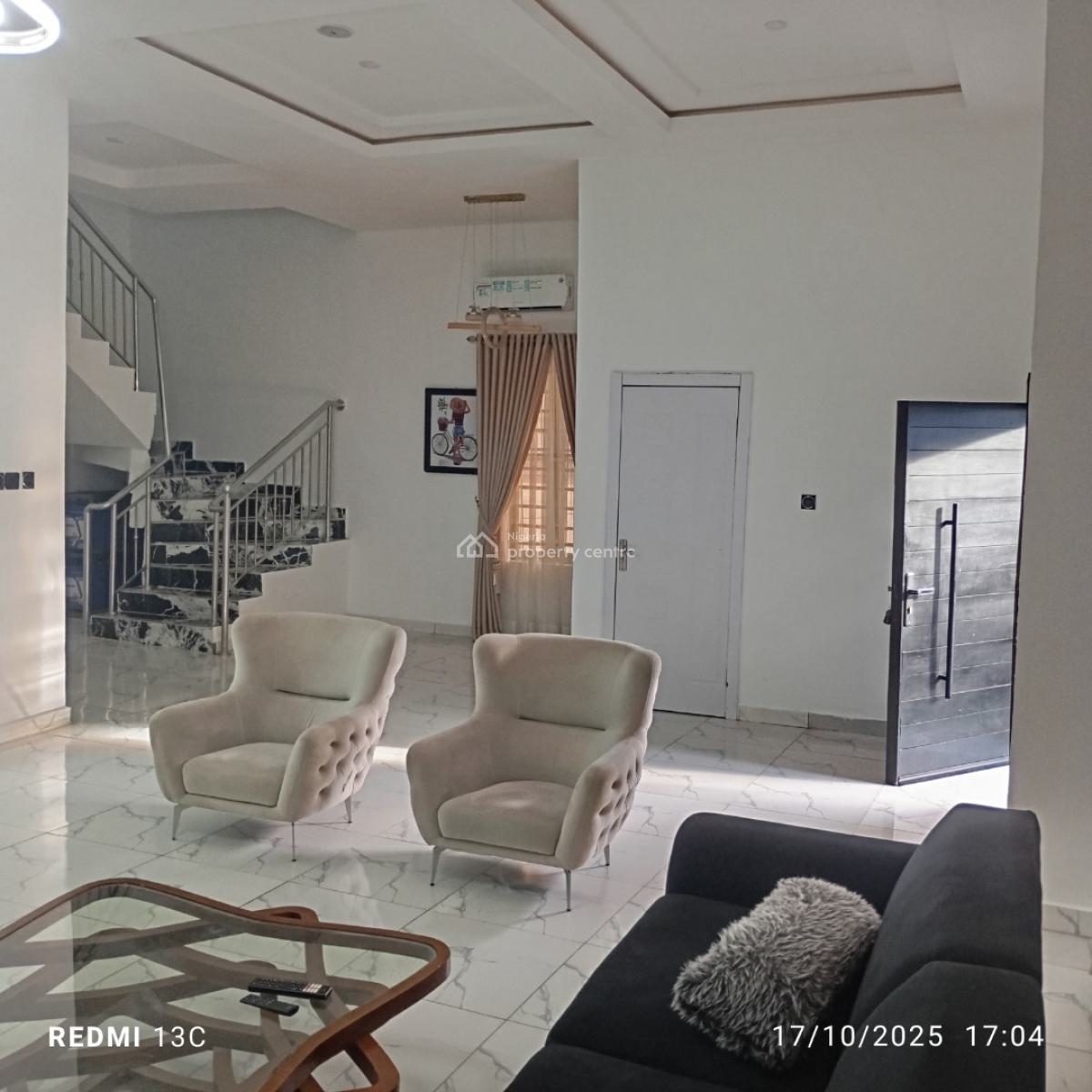 6-bed Spacious Home  (7 a/cs, Full-day Inverter & 7,000l Water Tank), Chevron Drive, Lekki, Lagos, Detached Duplex for Rent