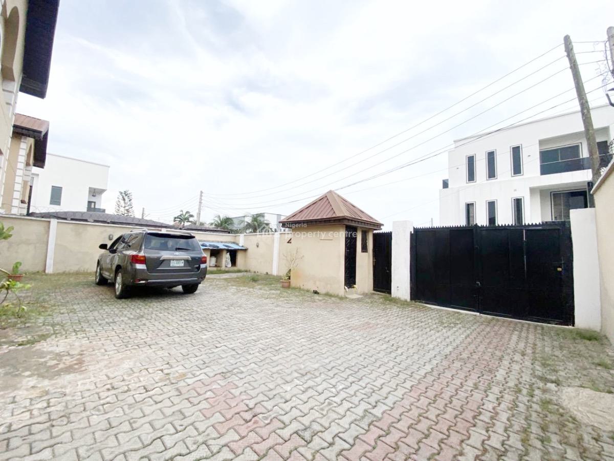 a Well Maintained Spacious 2 Unit of 5 Bedroom Detached Duplex with Bq, Omole Phase 2, Ikeja, Lagos, Detached Duplex for Sale