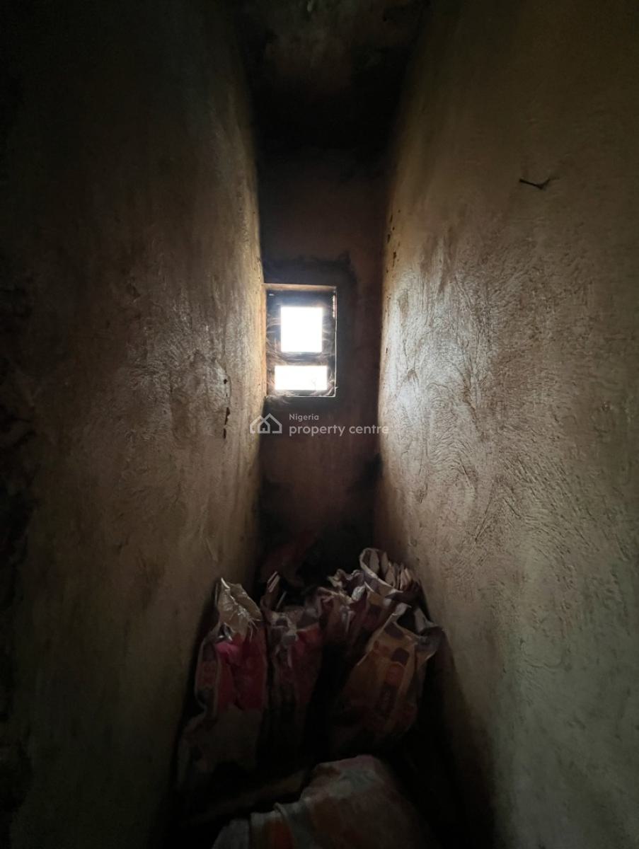 5 Bedroom Terrace Duplex, Karmo, Abuja, Terraced Duplex for Sale
