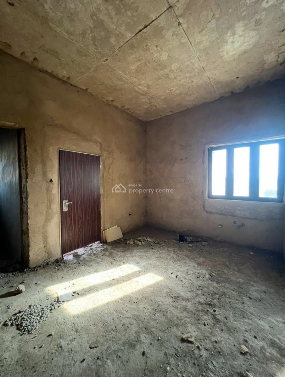 5 Bedroom Terrace Duplex, Karmo, Abuja, Terraced Duplex for Sale