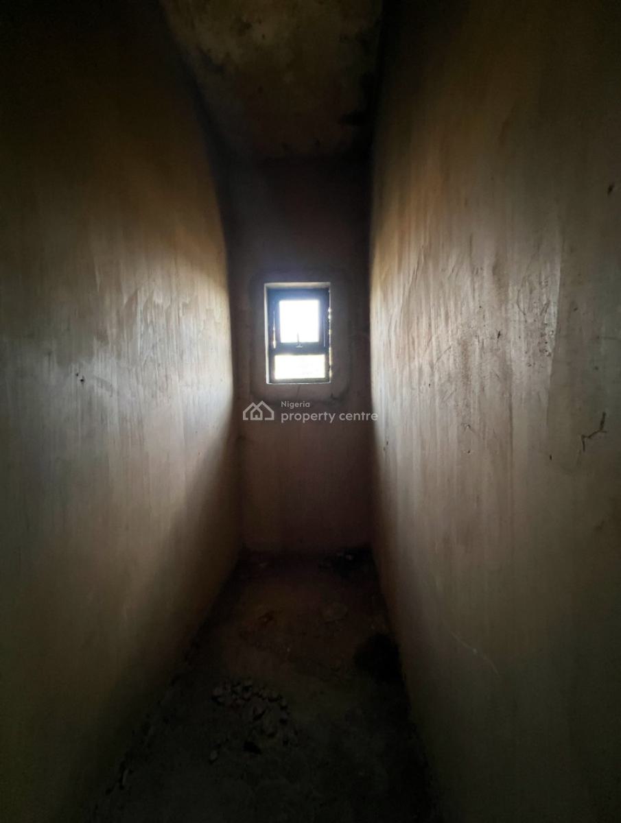 5 Bedroom Terrace Duplex, Karmo, Abuja, Terraced Duplex for Sale
