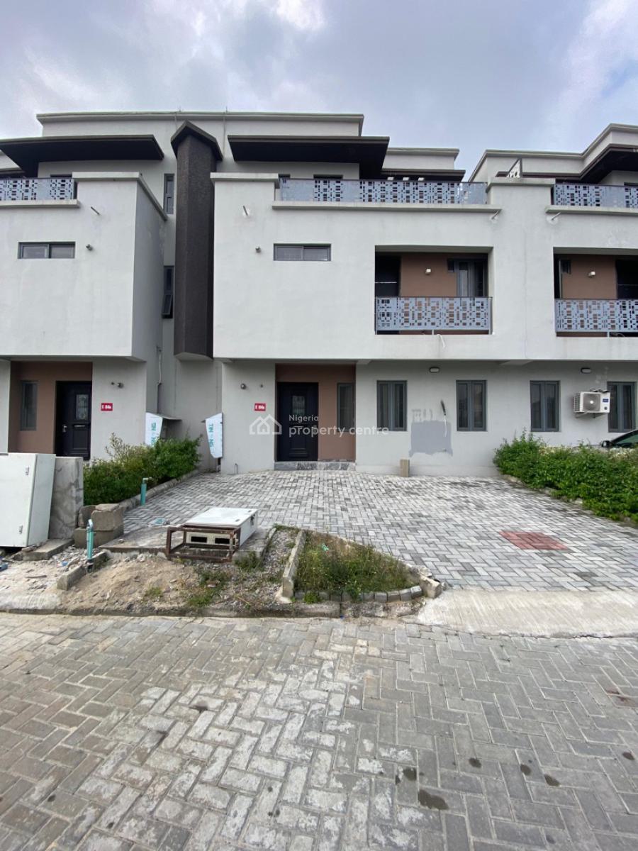 4 Bedroom Terrace with a Room Bq, Conservation Road, Lekki, Lagos, Terraced Duplex for Sale