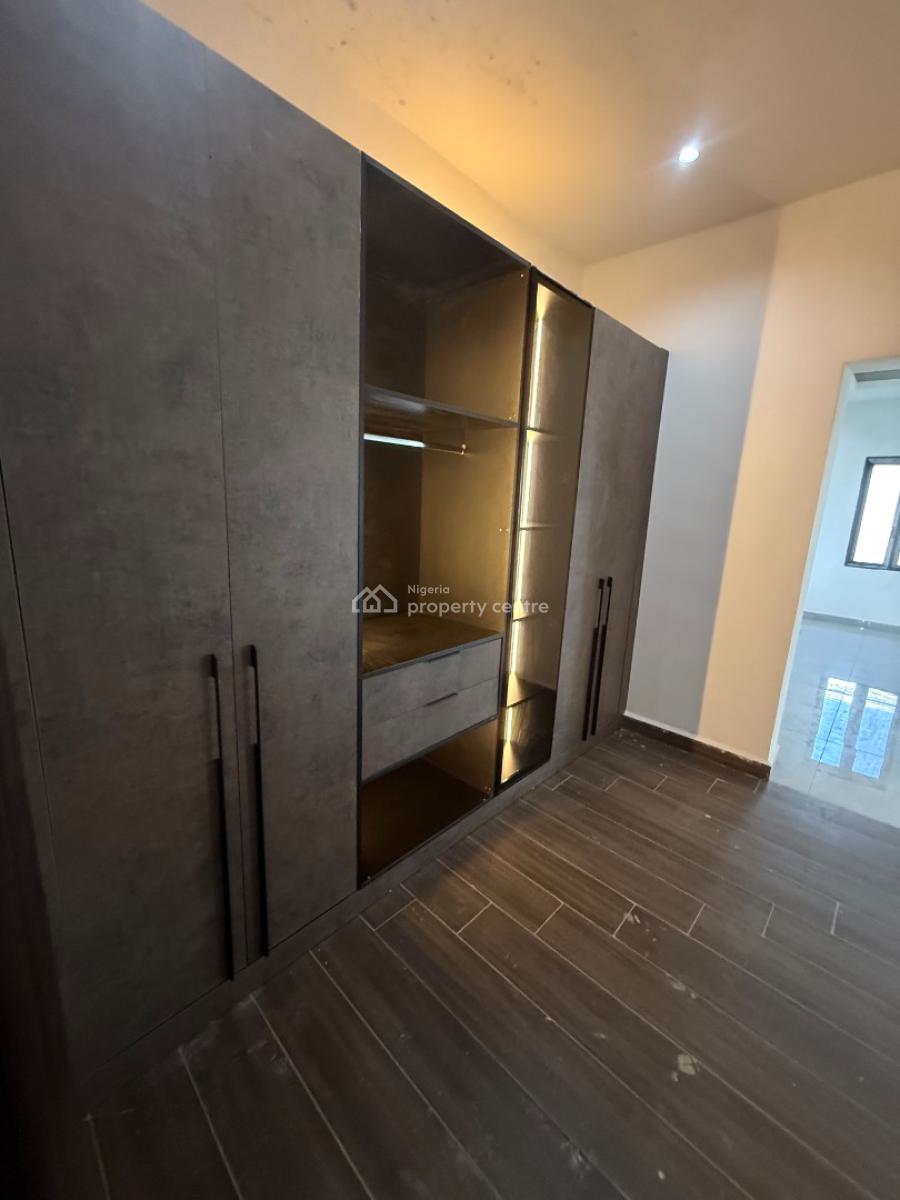 Standard Chairman Abode in a Premium Environment, Asokoro District, Abuja, Detached Duplex for Sale