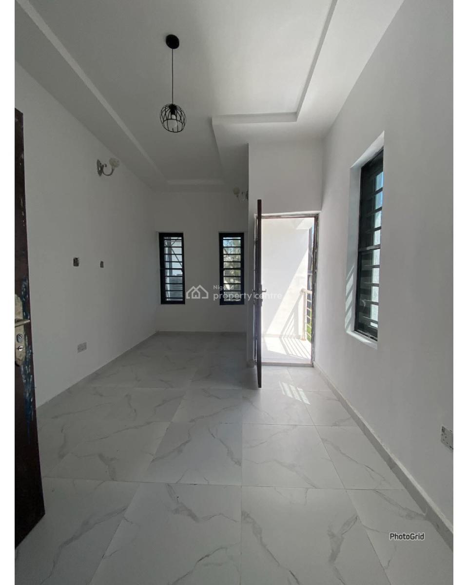 Luxury Standard Ensuit 1 Bedroom Spacious Terrace House, in a Code Access Est, Badore, Ajah, Lagos, Terraced Duplex for Rent