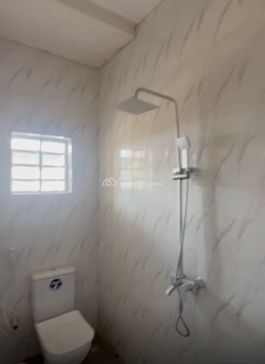 Spacious and Standard 2bedroom Flat at Ijesha, Surulere, Ijesha, Surulere, Lagos, Flat / Apartment for Rent