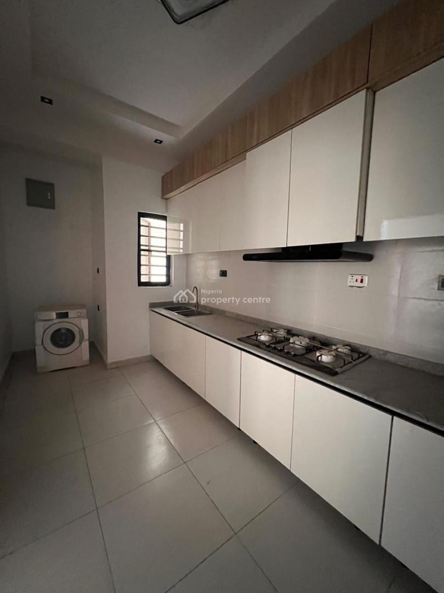 Modern 2-bedroom Apartments with Premium Amenities, Contemporary Modern Architecture,detailed Tasteful Finish, Ologolo, Lekki, Lagos, Flat / Apartment for Sale