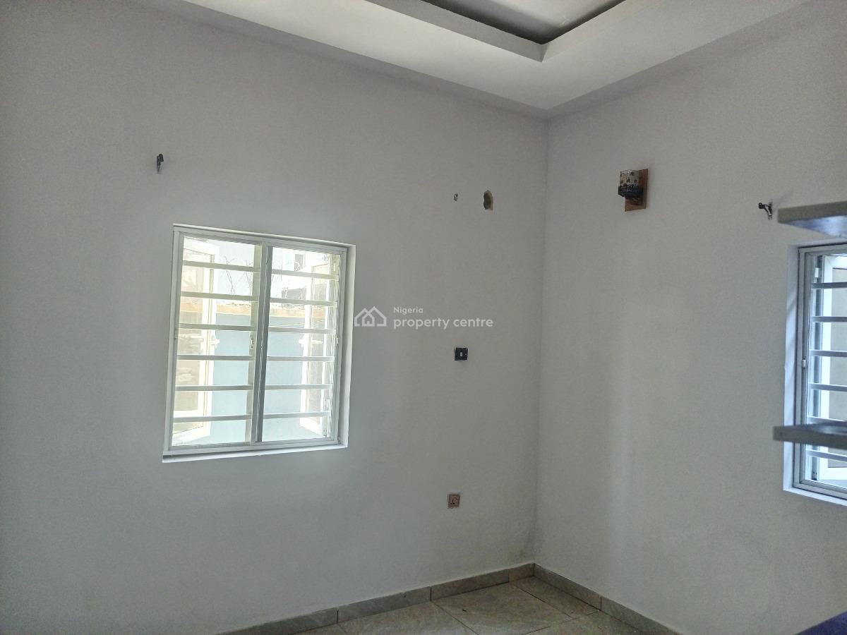 Exquisite 2 Bedroom Apartment in a Secure Estate, Very Close to Expres, Awoyaya, Ibeju Lekki, Lagos, House for Rent