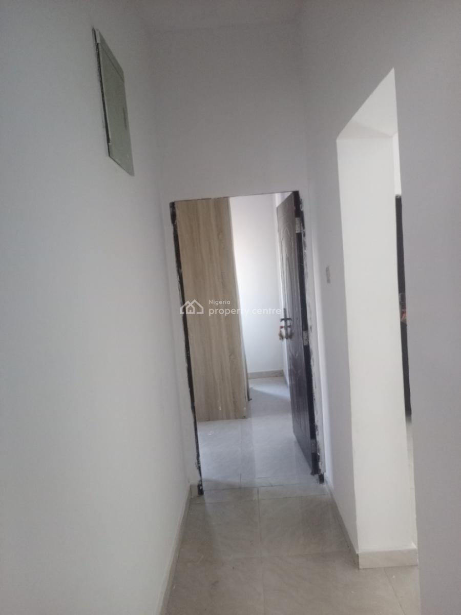 Exquisite 2 Bedroom Apartment in a Secure Estate, Very Close to Expres, Awoyaya, Ibeju Lekki, Lagos, House for Rent