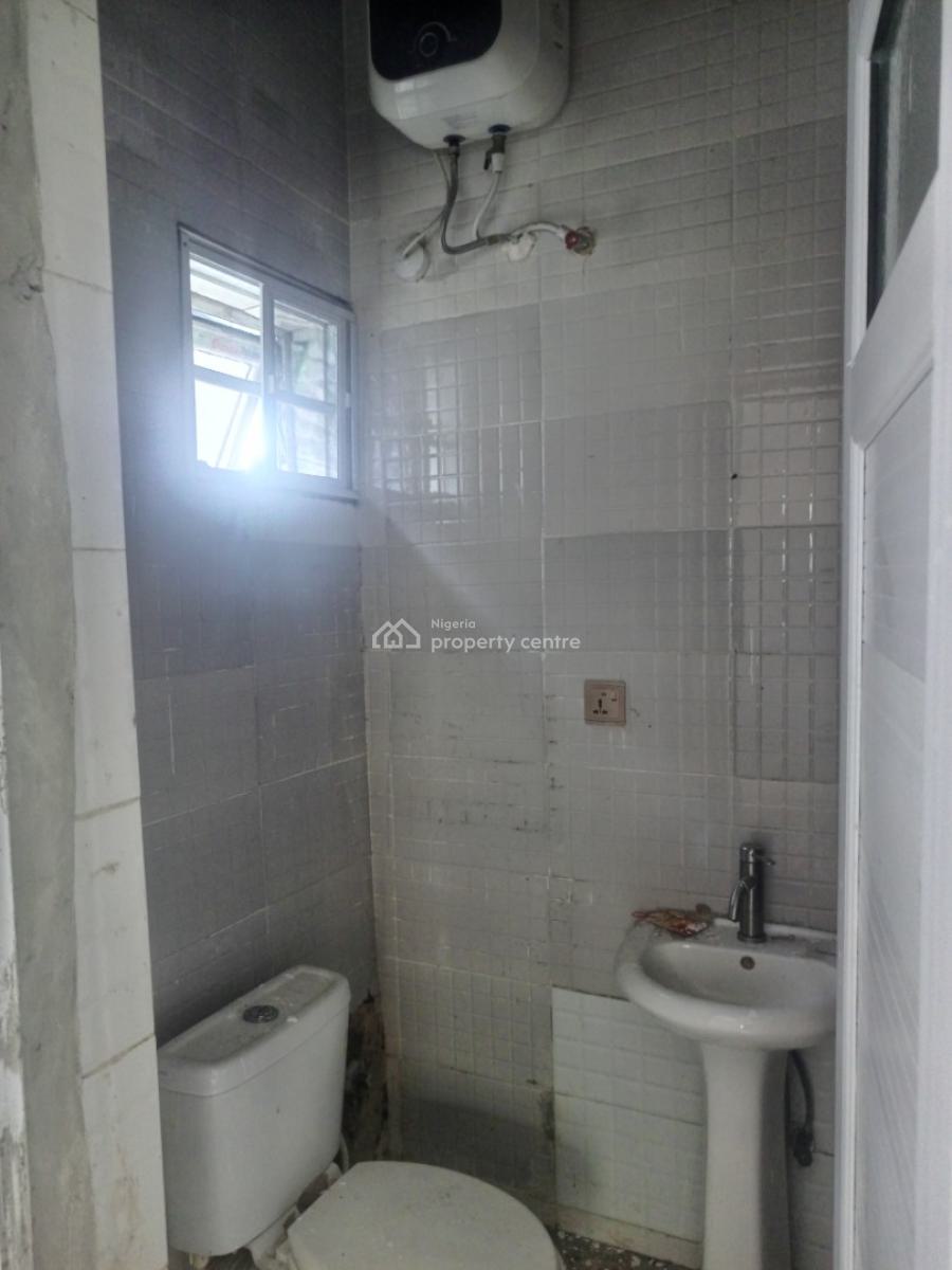 Exquisite 2 Bedroom Apartment in a Secure Estate, Very Close to Expres, Awoyaya, Ibeju Lekki, Lagos, House for Rent